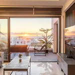 Hiddengems Residences 202 - The Lxr Penthouse - Pool & Steps To Beach
